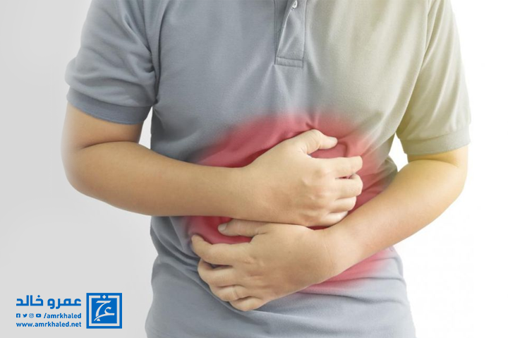 كيف تتجنب أصوات البطن المحرجة وما أسبابها؟